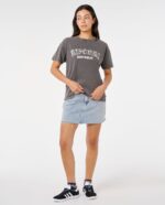 VARSITY RELAXED DEST T חולצת טי